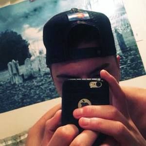 Meet your Posher, Brandon